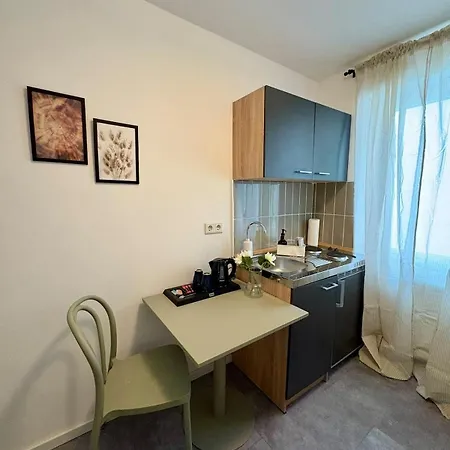 Modernes 1zimmer 7 Fuer Handwerker& Monteure Mit Wlan Λουντβιγκσχάφεν