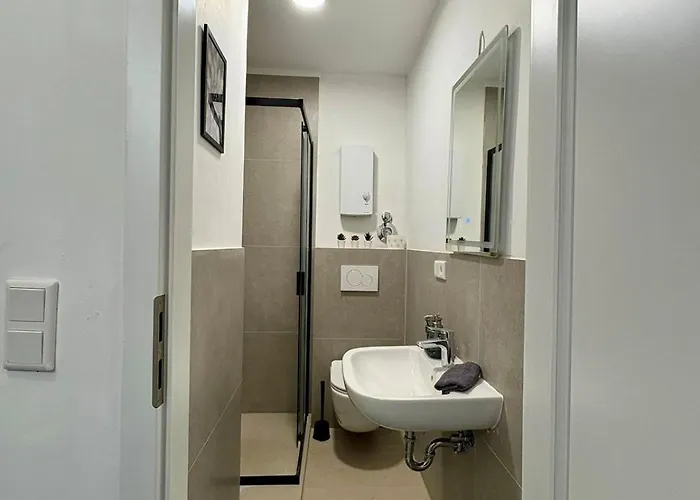 Modernes 1zimmer 7 Fuer Handwerker& Monteure Mit Wlan דירה *