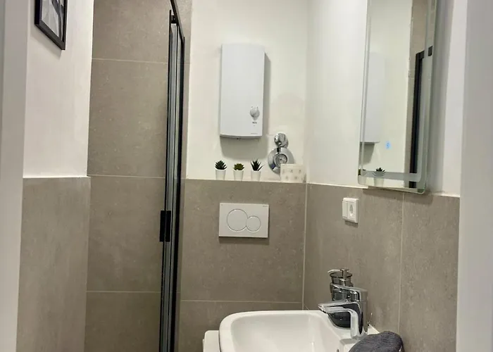 דירה Modernes 1zimmer 7 Fuer Handwerker& Monteure Mit Wlan *